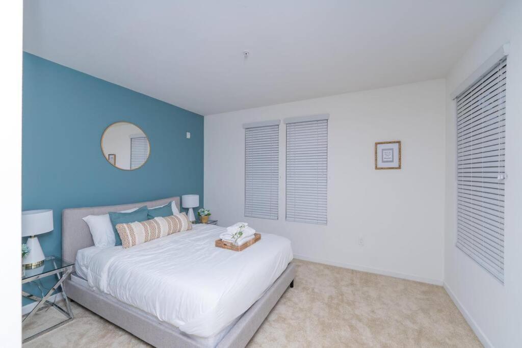 Amazing 2 Bedroom 7 Min From Disneyland W Free Parking Anaheim Exteriér fotografie