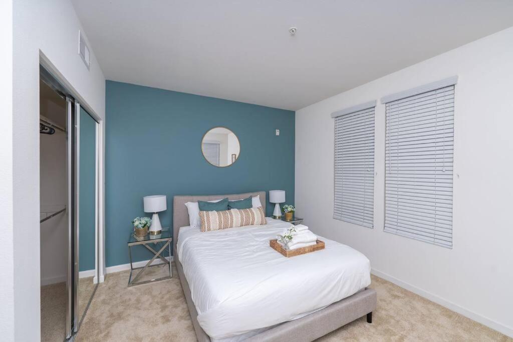 Amazing 2 Bedroom 7 Min From Disneyland W Free Parking Anaheim Exteriér fotografie