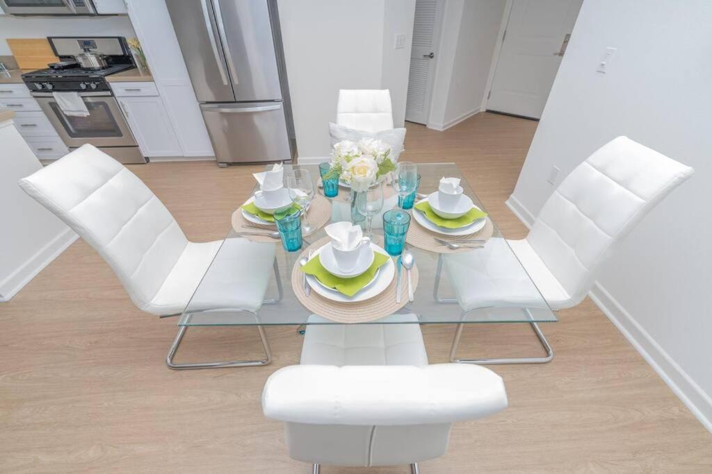 Amazing 2 Bedroom 7 Min From Disneyland W Free Parking Anaheim Exteriér fotografie