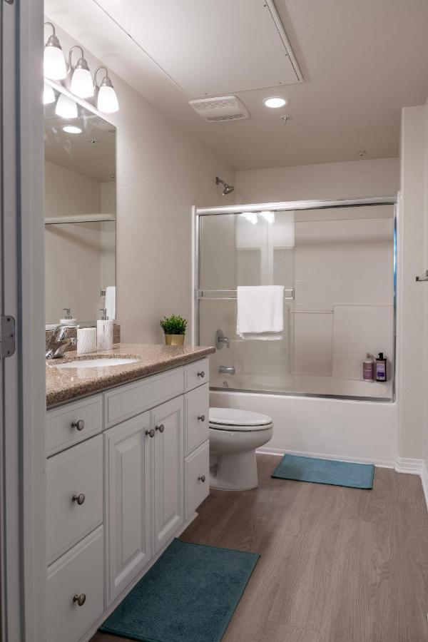 Amazing 2 Bedroom 7 Min From Disneyland W Free Parking Anaheim Exteriér fotografie