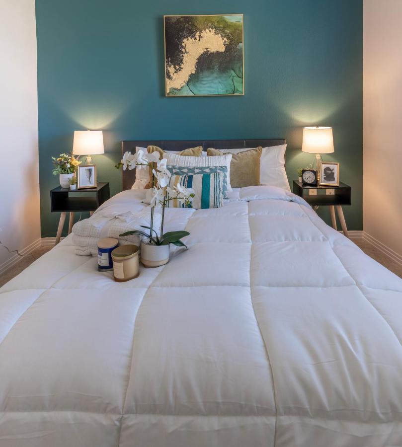 Amazing 2 Bedroom 7 Min From Disneyland W Free Parking Anaheim Exteriér fotografie