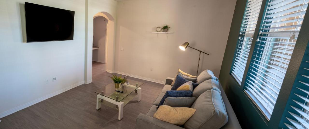 Amazing 2 Bedroom 7 Min From Disneyland W Free Parking Anaheim Exteriér fotografie